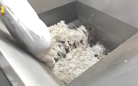 單軸撕碎機(jī)，化纖絲撕碎視頻
